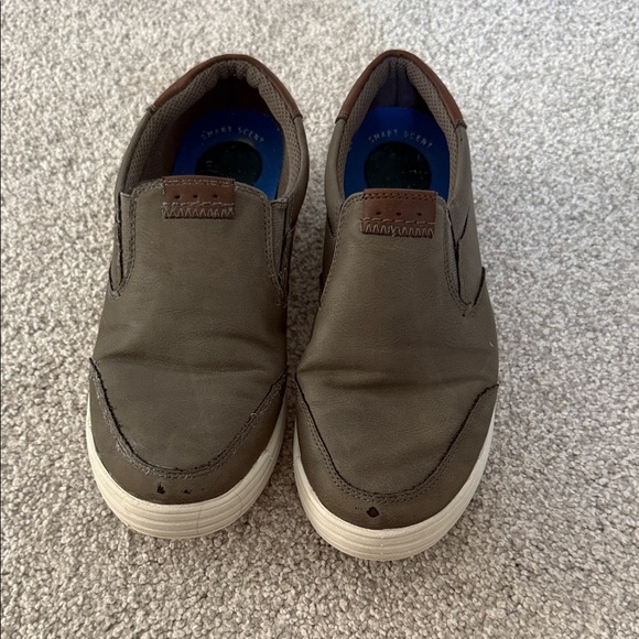 Nunn Bush Olive Slip-On Loafers - Picture 1 of 3